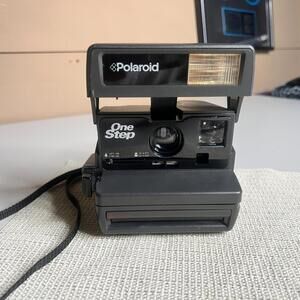 Polaroid OneStep Instant Film Camera Black Flash Vintage‎